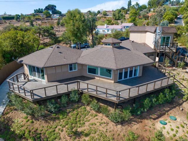 Building Photo - 2916 Anaheim St