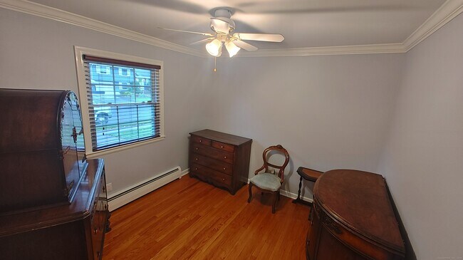 Building Photo - 56 Dessa Dr