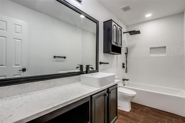 Building Photo - 7936 Maiden Ln