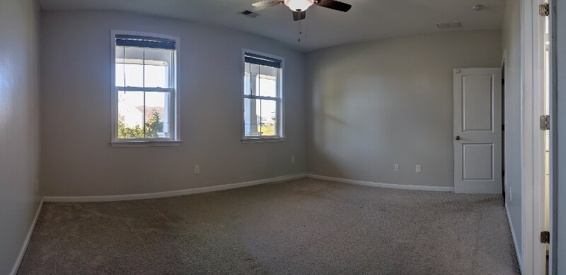 Building Photo - 115 Yorkshire Dr