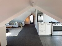 Building Photo - Truax House