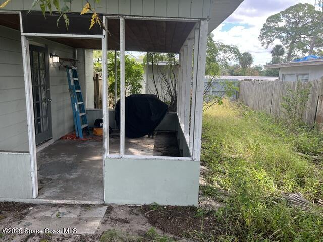 Building Photo - 1470 Thornton Ave