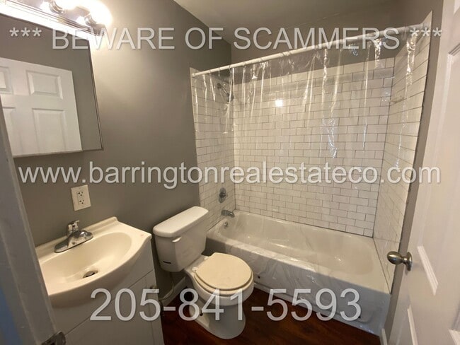 Building Photo - 829 Jackson Blvd