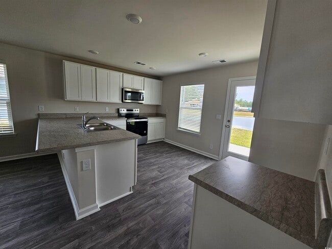 Building Photo - 154 Cambridge Dr