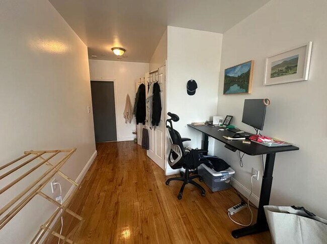 Building Photo - 1 bedroom in Brooklyn NY 11205