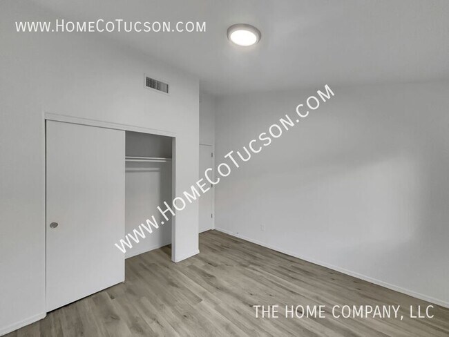 Building Photo - 1598 W Lavender Sky St