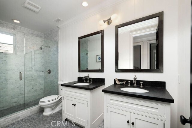 Building Photo - 21 Turnberry Dr