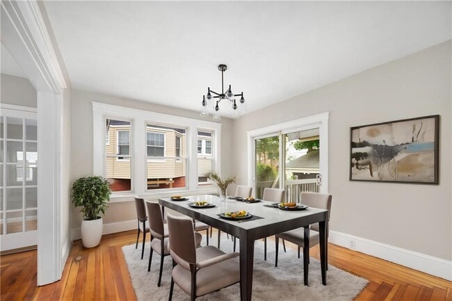 Building Photo - 41 Tyndall Ave