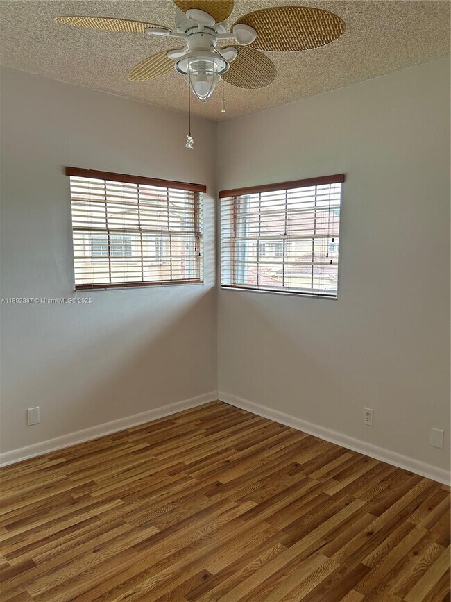 Building Photo - 19172 NW 82nd Cir Ct