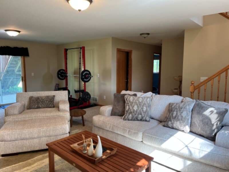 Building Photo - 2922 Kenosha Dr NW