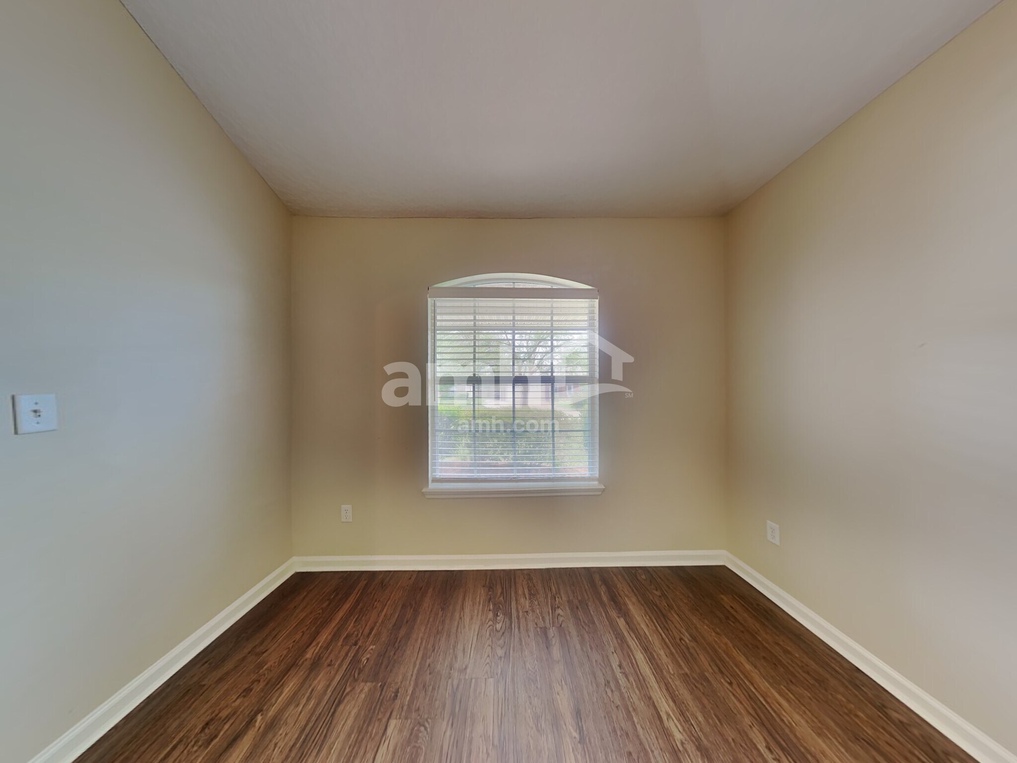 Building Photo - 3171 Highland Grove Dr