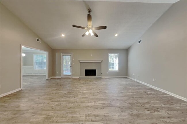 Building Photo - 3944 Riverstone Dr