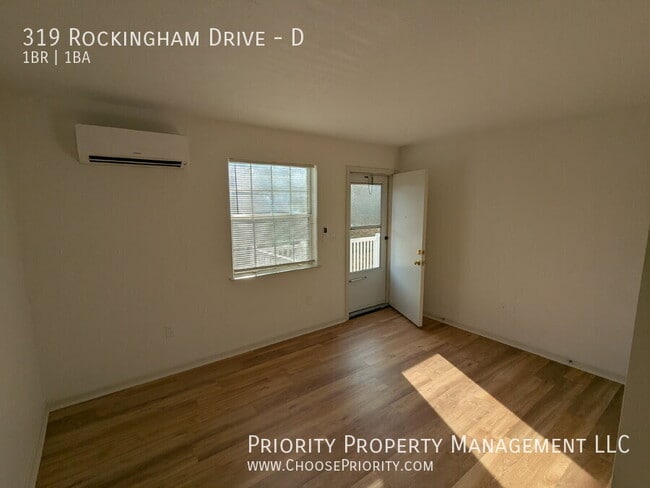 Building Photo - 319 Rockingham Dr