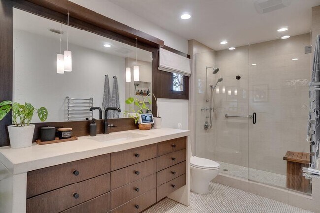 Building Photo - 1130 Washington Ave