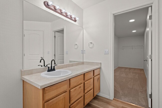 Building Photo - 2867 W 400 S