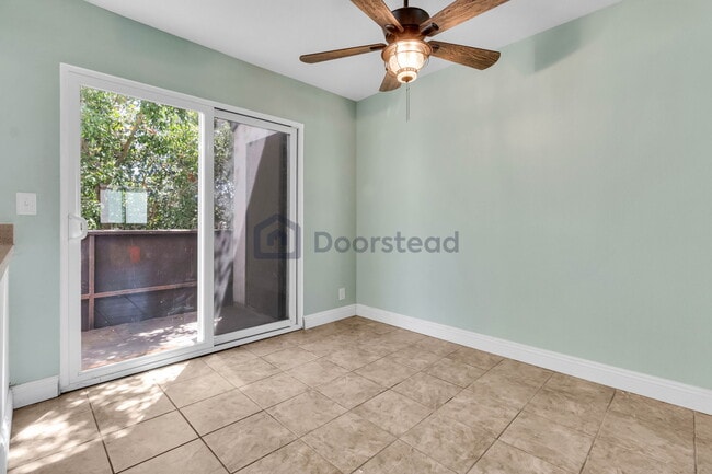 Building Photo - 8075 Caminito de Pizza