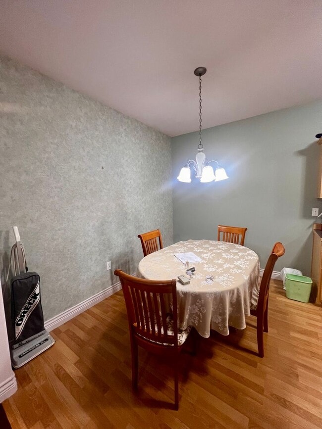 Building Photo - Cozy 2Bd 2Ba El Dorado Condo in Bellingham! (55+ RESIDENTS ONLY)