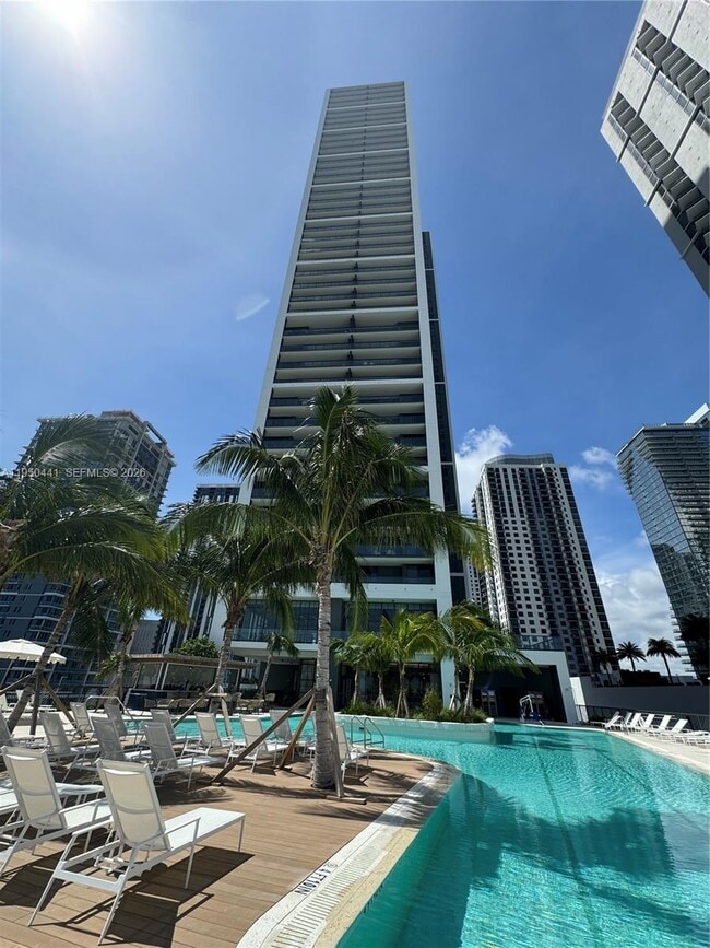 Building Photo - 159 NE 6th St