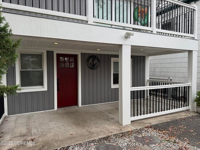 Building Photo - 77 Union Ave