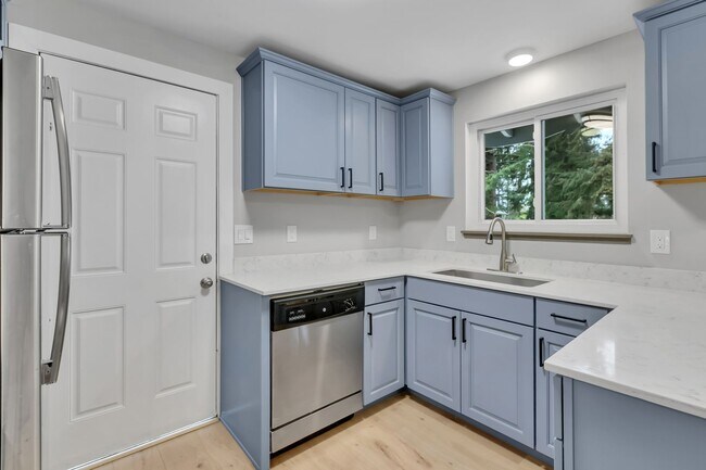 Building Photo - 5182