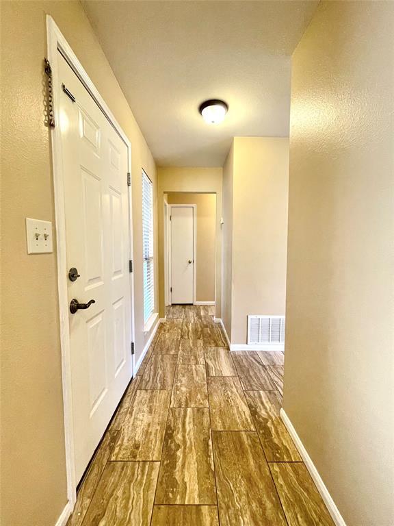 Building Photo - 502 Yaupon Cove