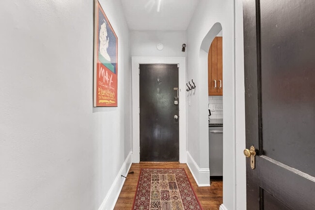 Building Photo - 500 Queens Rd