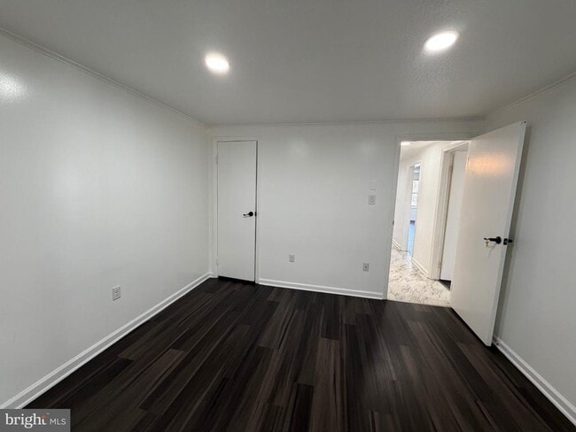 Building Photo - 20 Andrea Ct