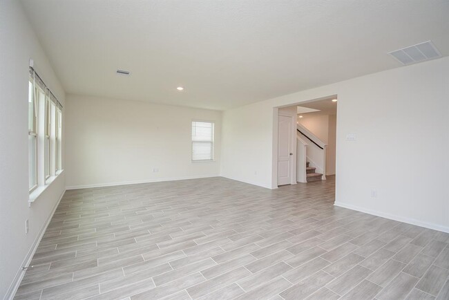 Building Photo - 4930 Lucky Fawn Ln