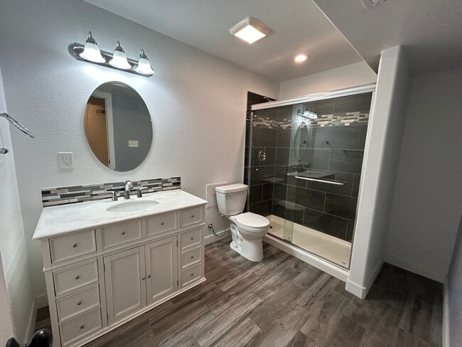 Building Photo - Spacious 5-Bedroom Home with Finished Basement and 3-Car Garage in Wellington