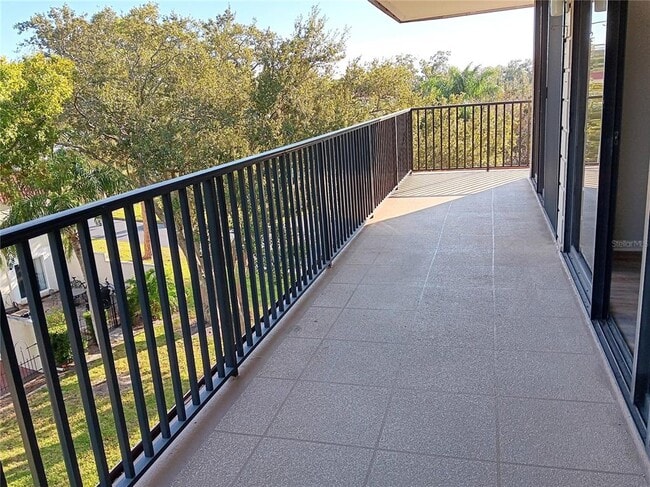 Building Photo - 2700 Bayshore Blvd