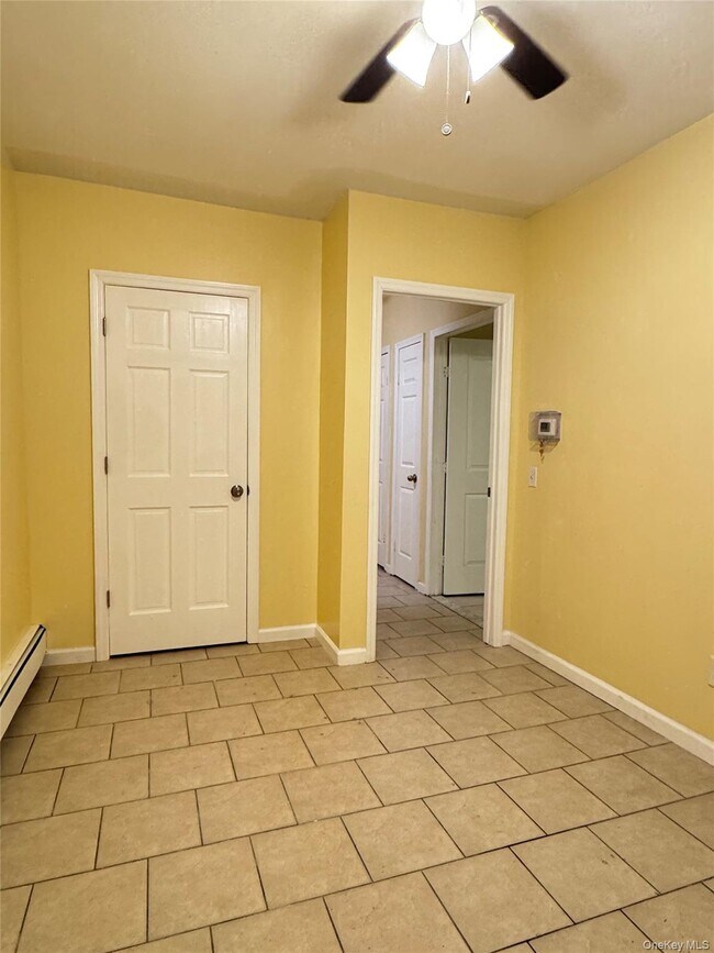 Building Photo - 1009 Ward Ave