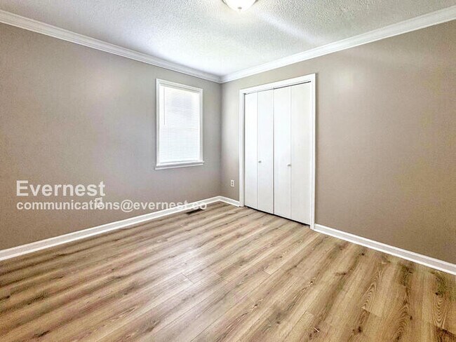 Building Photo - 315 14th Street Ensley