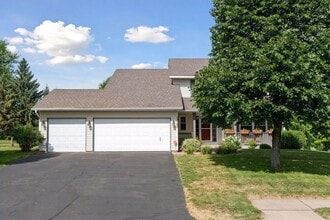 Building Photo - 13785 Hill Pl Dr