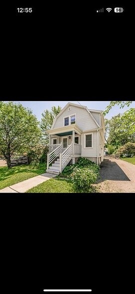 Building Photo - 33 Lockwood Terrace
