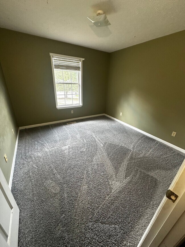 Building Photo - 226 Kassidy Dr