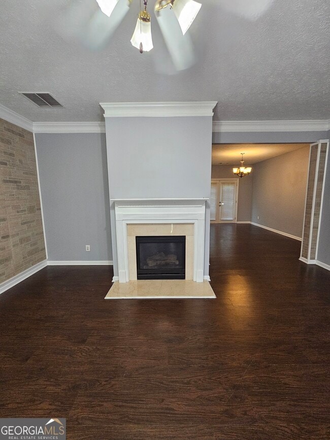 Building Photo - 1243 Blairs Pointe Dr SW
