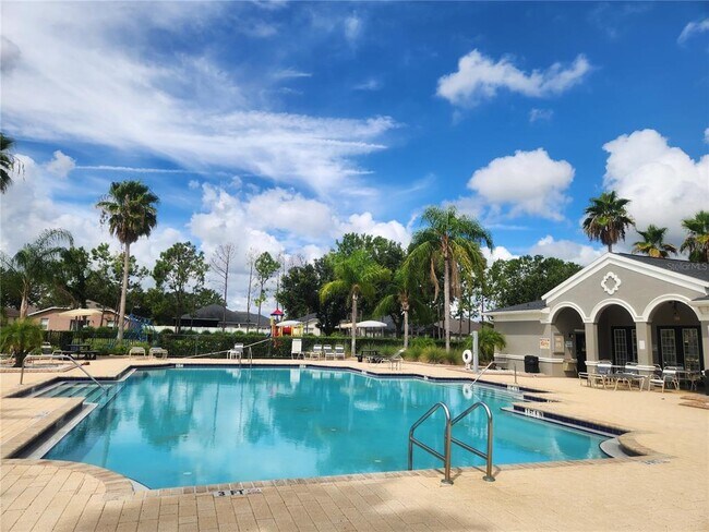 Building Photo - 12414 Cedarfield Dr
