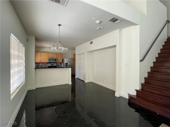 Building Photo - 932 Marino Hills Dr