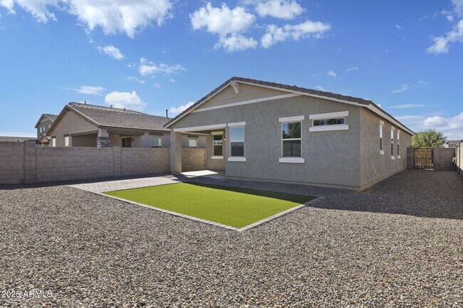 Building Photo - 17350 W Alexandria Way