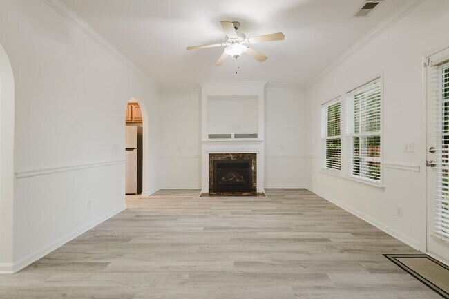 Building Photo - 1698 Low Country Pl