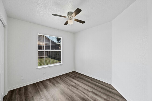 1st Bedroom - 502 Rockmoor Dr