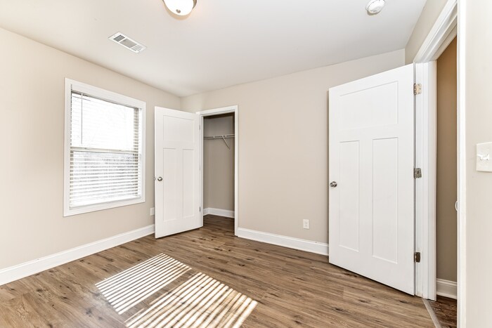 Building Photo - 1004 Allegiance Dr