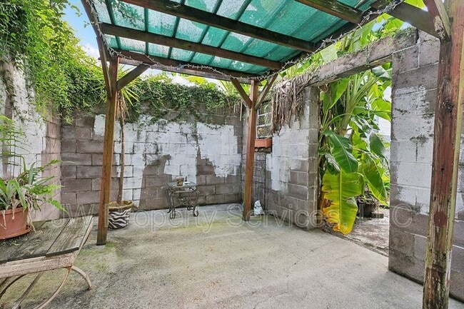Building Photo - 1832 Elysian Fields Ave
