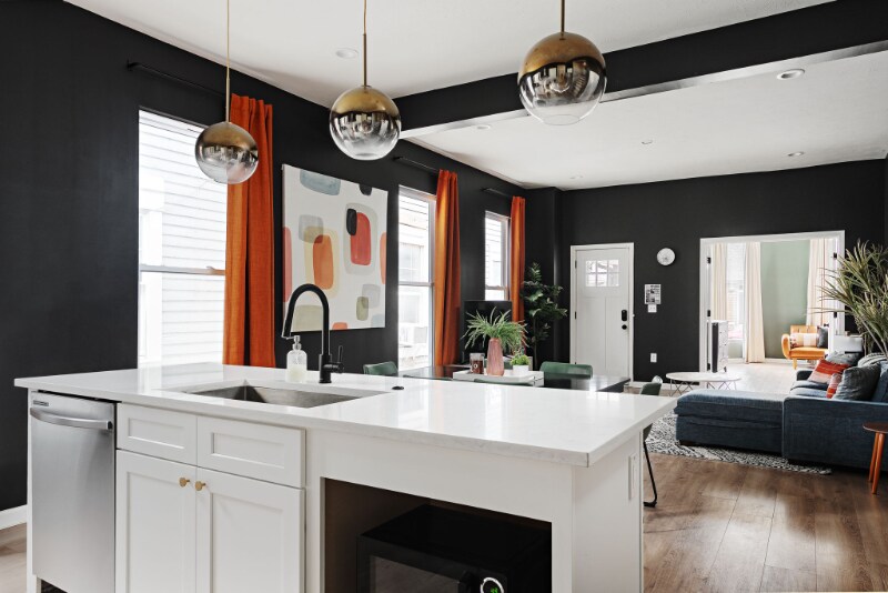 Building Photo - 1734 S Talbott St