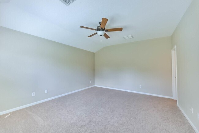 Building Photo - 21115 Amber Crossing Dr