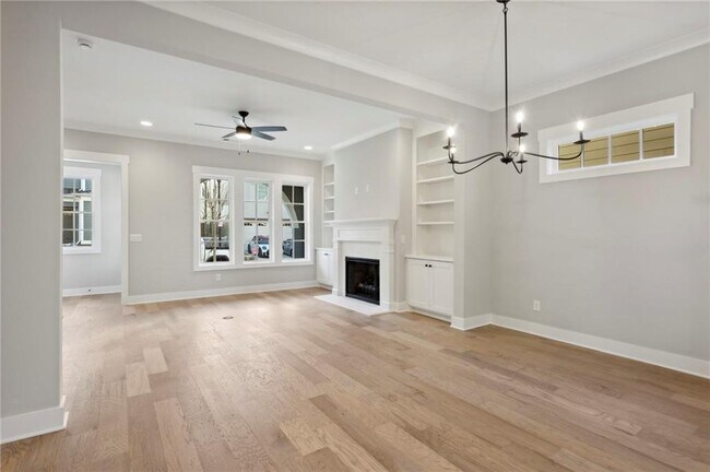 Building Photo - 1009 Fendley St