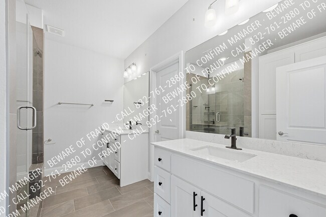 Building Photo - 248 Waters Rdg Dr