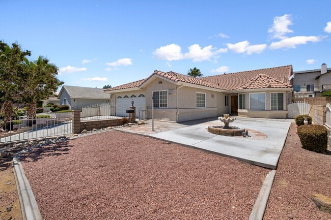 Building Photo - Beautiful 4-Bedroom, 2.5-Bathroom Home in Victorville, CA
