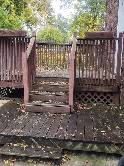 Building Photo - 15864 Fielding St