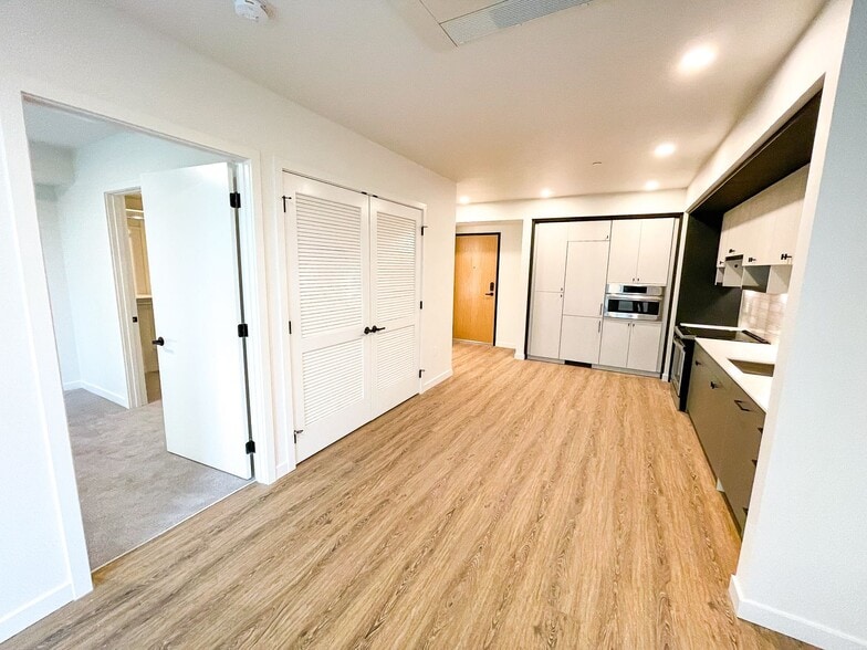 Interior Photo - Parque Kirkland Apartments
